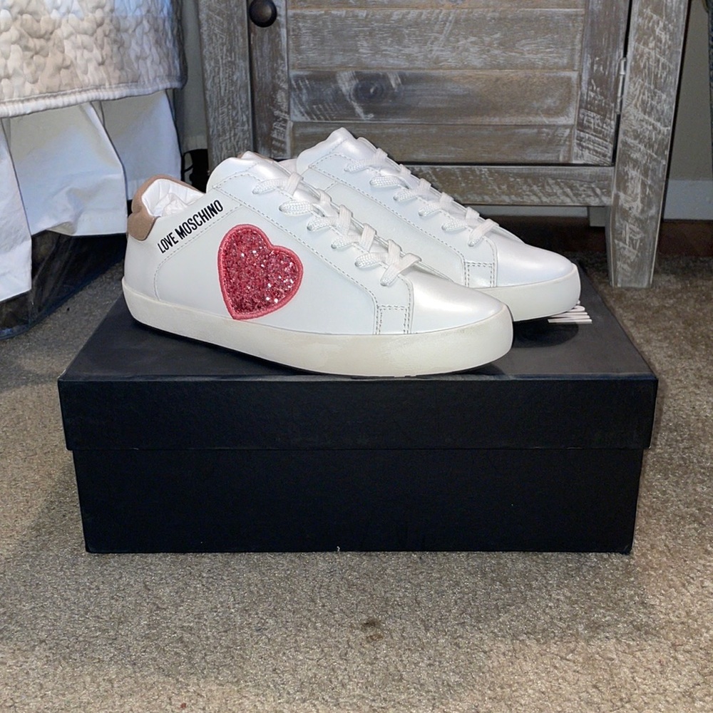 Love Moschino Sneakers